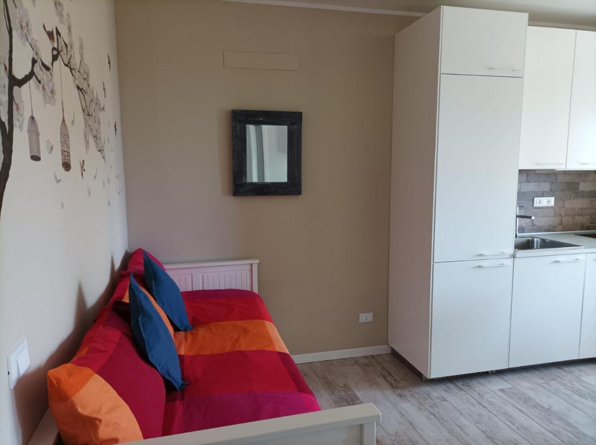 Lake View Studio Flat Рива дел Гарда Екстериор снимка